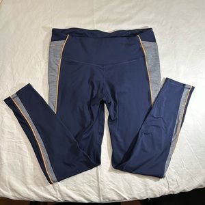 Champion leggings, size XXL, navy w/grey stripe and pockets (S01)